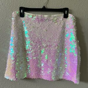 ZARA Women’s Pink & White Iridescent Sequin Mini Skirt – NWT (Size: Large)
